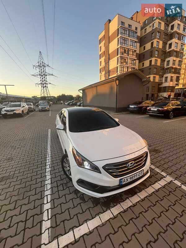 Седан Hyundai Sonata 2014 в Ивано-Франковске