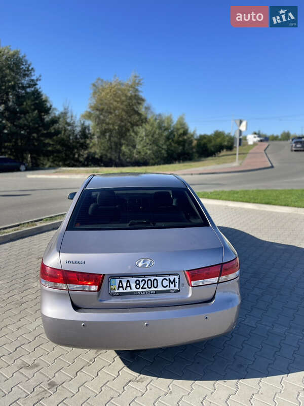 Седан Hyundai Sonata 2006 в Киеве