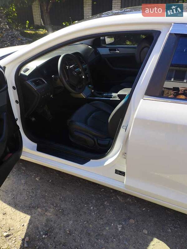 Седан Hyundai Sonata 2016 в Києві