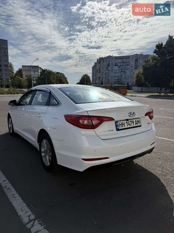Седан Hyundai Sonata 2016 в Измаиле