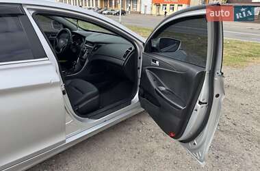 Седан Hyundai Sonata 2012 в 