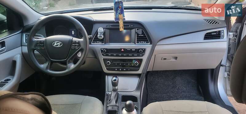Седан Hyundai Sonata 2015 в Кропивницком