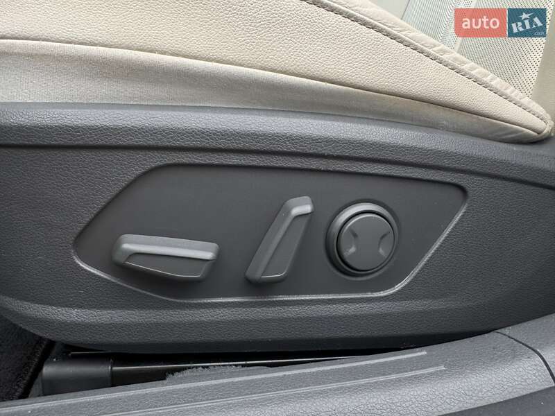 Седан Hyundai Sonata 2020 в Киеве