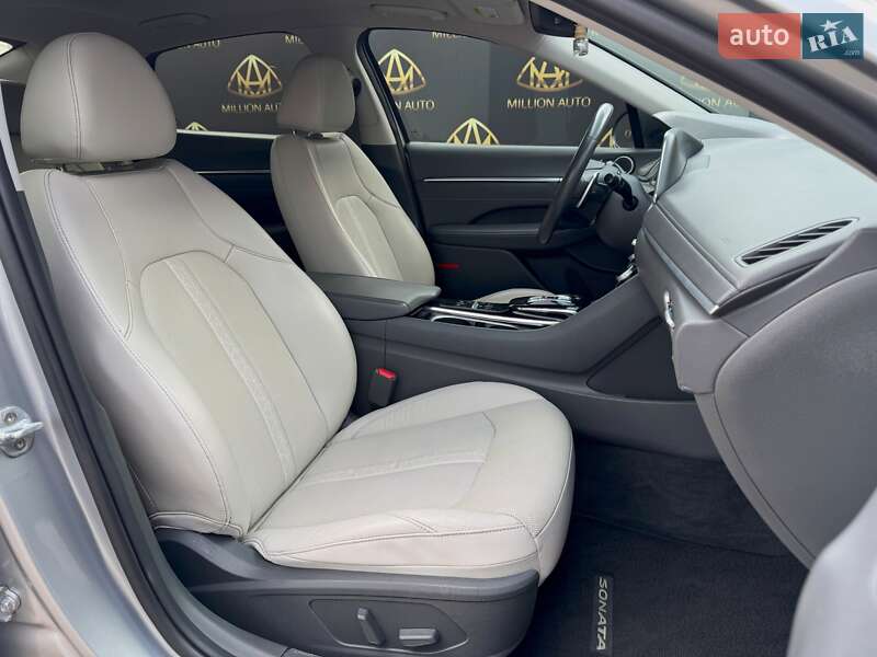 Седан Hyundai Sonata 2020 в Киеве