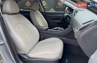 Седан Hyundai Sonata 2020 в 