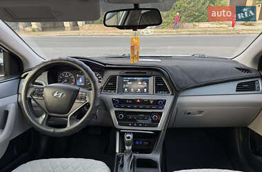 Седан Hyundai Sonata 2015 в 