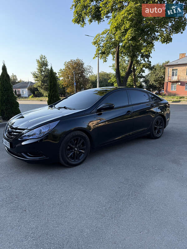 Седан Hyundai Sonata 2012 в Синельниково