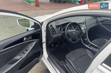 Седан Hyundai Sonata 2011 в 