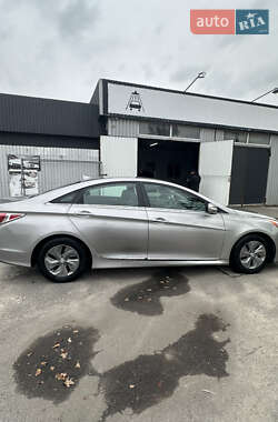 Седан Hyundai Sonata 2013 в 