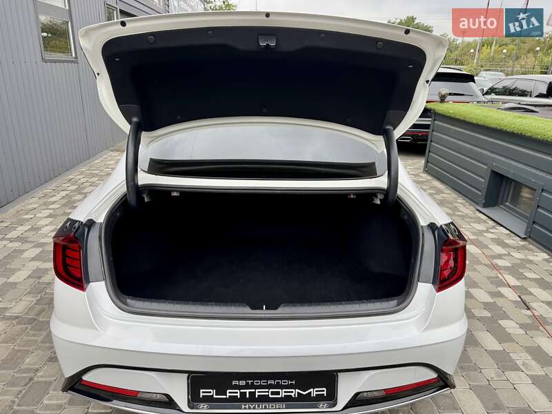 Седан Hyundai Sonata 2020 в Киеве фото 17 Седан Hyundai Sonata 2020 в Киеве