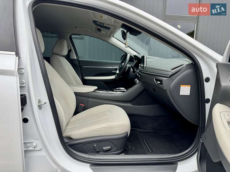 Седан Hyundai Sonata 2020 в Киеве фото 33 Седан Hyundai Sonata 2020 в Киеве