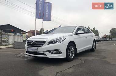 Седан Hyundai Sonata 2017 в Киеве