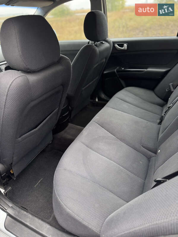 Седан Hyundai Sonata 2006 в Каменке фото 7 Седан Hyundai Sonata 2006 в Каменке