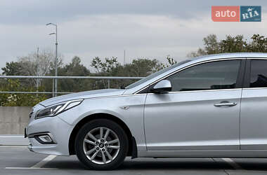 Седан Hyundai Sonata 2017 в 