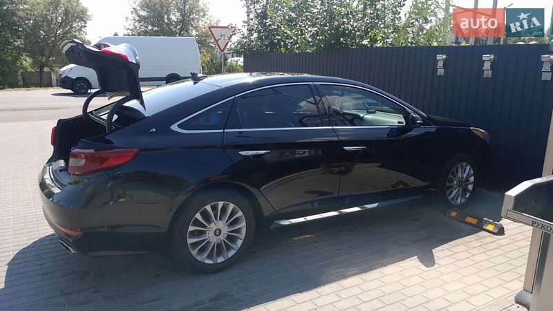 Седан Hyundai Sonata 2015 в Киеве