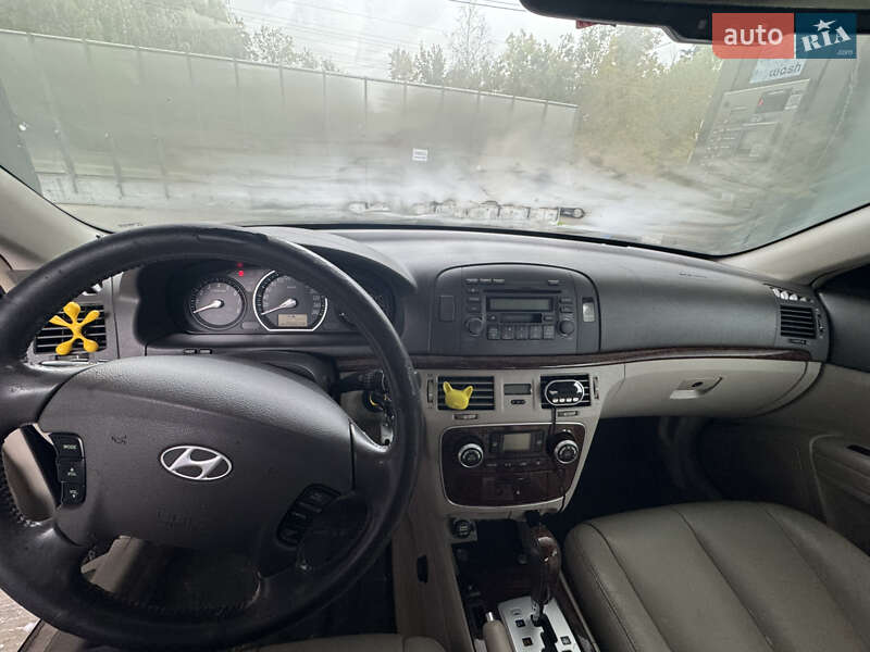 Седан Hyundai Sonata 2005 в Обухове фото 5 Седан Hyundai Sonata 2005 в Обухове