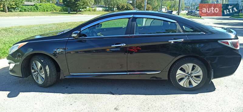 Седан Hyundai Sonata 2013 в Харькове фото 48 Седан Hyundai Sonata 2013 в Харькове