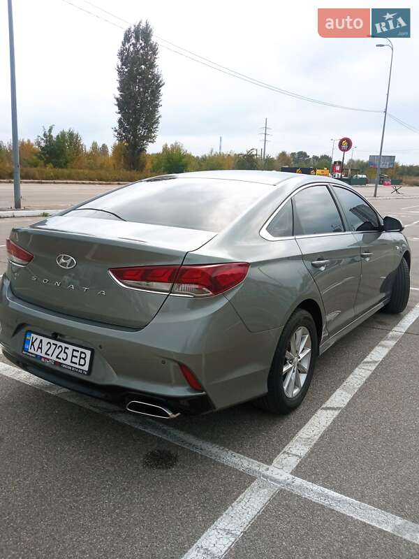 Седан Hyundai Sonata 2017 в Києві