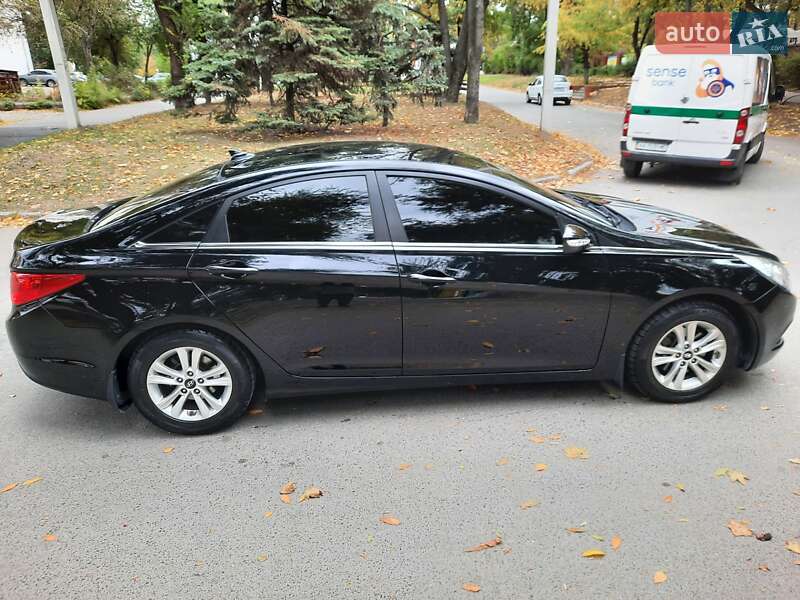 Седан Hyundai Sonata 2012 в Днепре