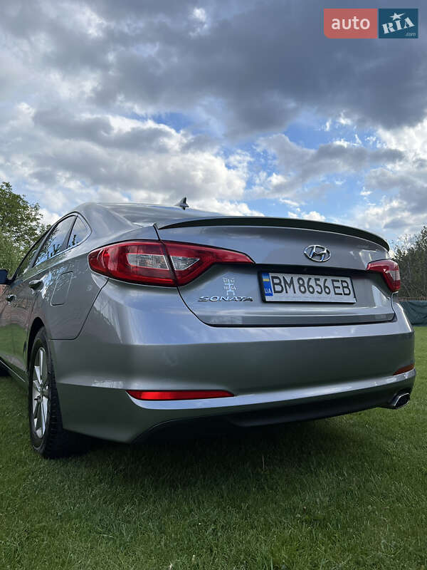 Седан Hyundai Sonata 2015 в Глобине