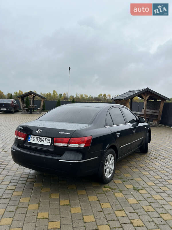 Седан Hyundai Sonata 2008 в Іршаві