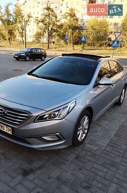 Седан Hyundai Sonata 2015 в Днепре