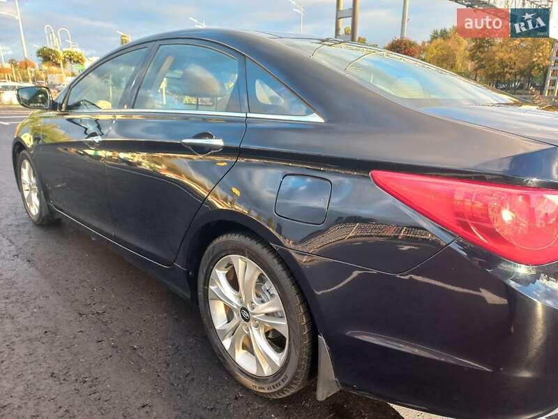 Седан Hyundai Sonata 2011 в Києві