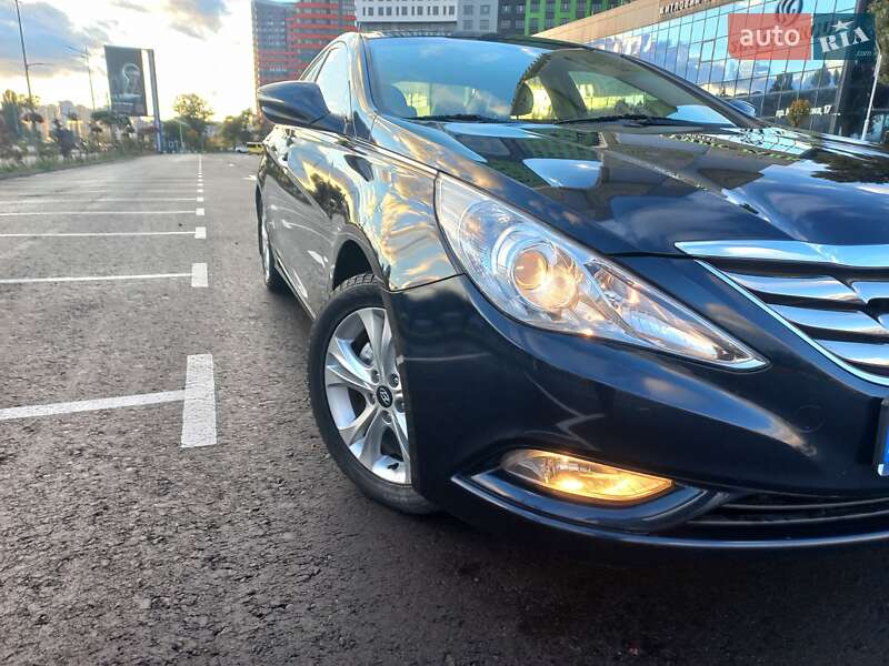 Седан Hyundai Sonata 2011 в Києві