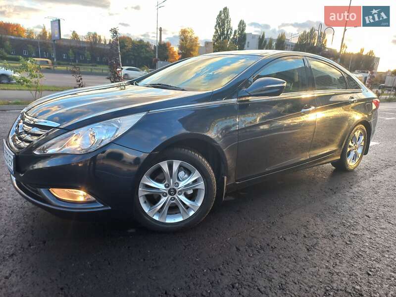 Седан Hyundai Sonata 2011 в Києві