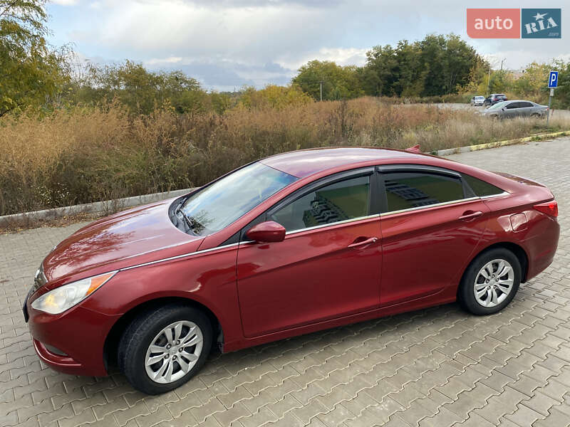 Седан Hyundai Sonata 2010 в Полтаве