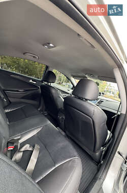 Седан Hyundai Sonata 2011 в 
