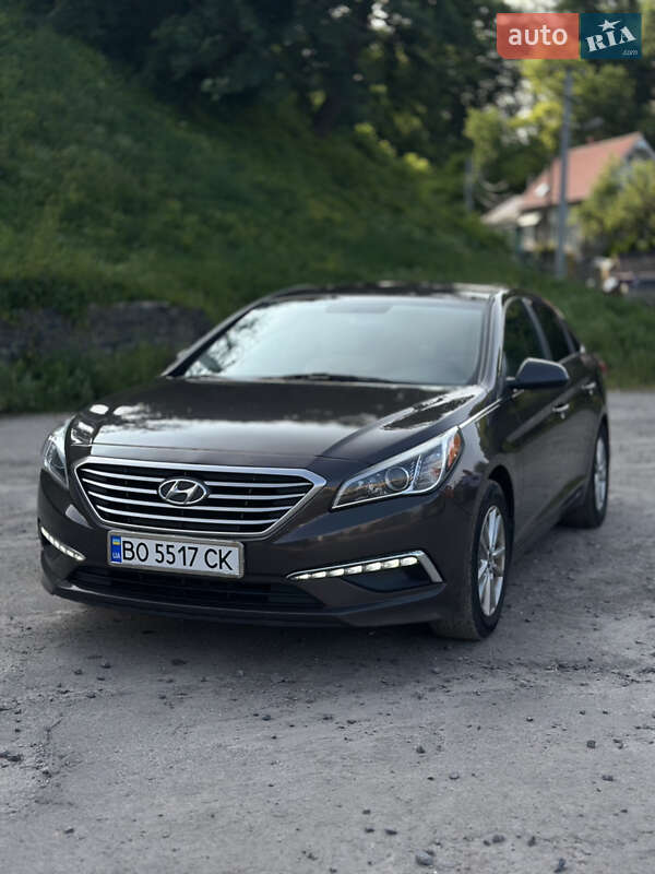 Седан Hyundai Sonata 2015 в Остроге фото Седан Hyundai Sonata 2015 в Остроге