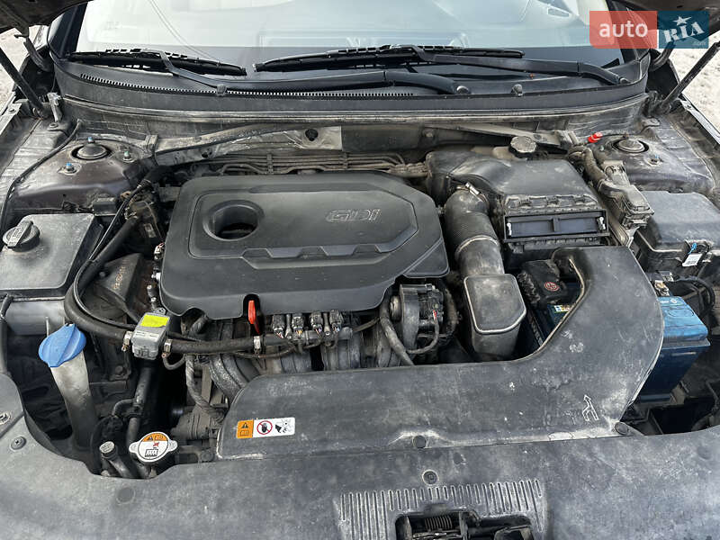 Седан Hyundai Sonata 2015 в Остроге фото 9 Седан Hyundai Sonata 2015 в Остроге