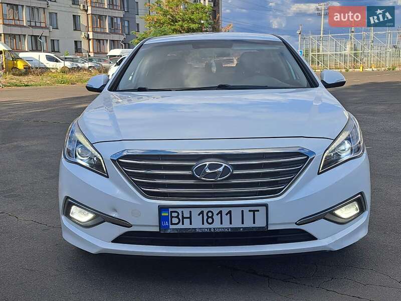 Седан Hyundai Sonata 2016 в Одессе