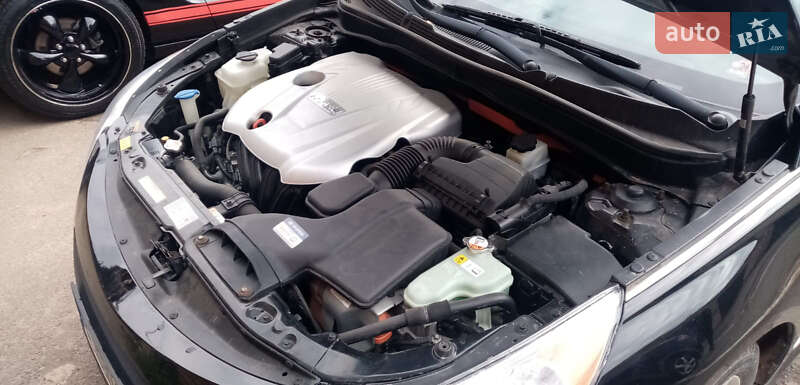 Седан Hyundai Sonata 2014 в Кривом Роге