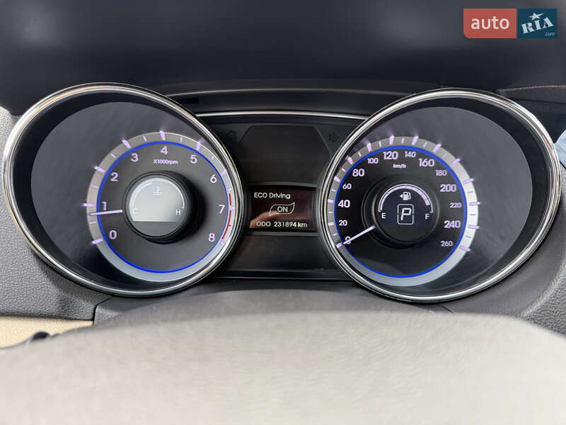 Седан Hyundai Sonata 2011 в Александрие фото 16 Седан Hyundai Sonata 2011 в Александрие