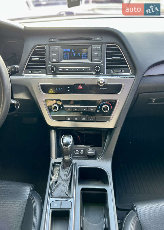 Седан Hyundai Sonata 2016 в Одессе