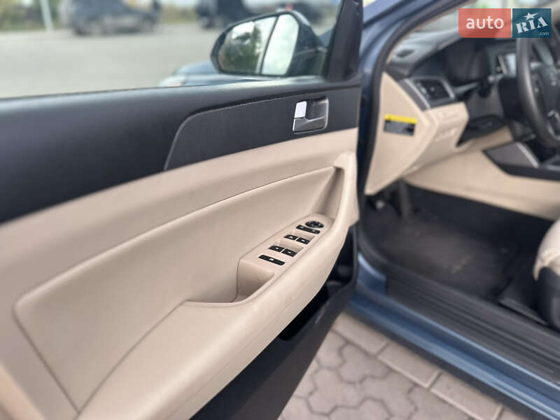 Седан Hyundai Sonata 2015 в Києві