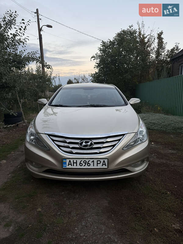 Седан Hyundai Sonata 2010 в Краматорске фото Седан Hyundai Sonata 2010 в Краматорске