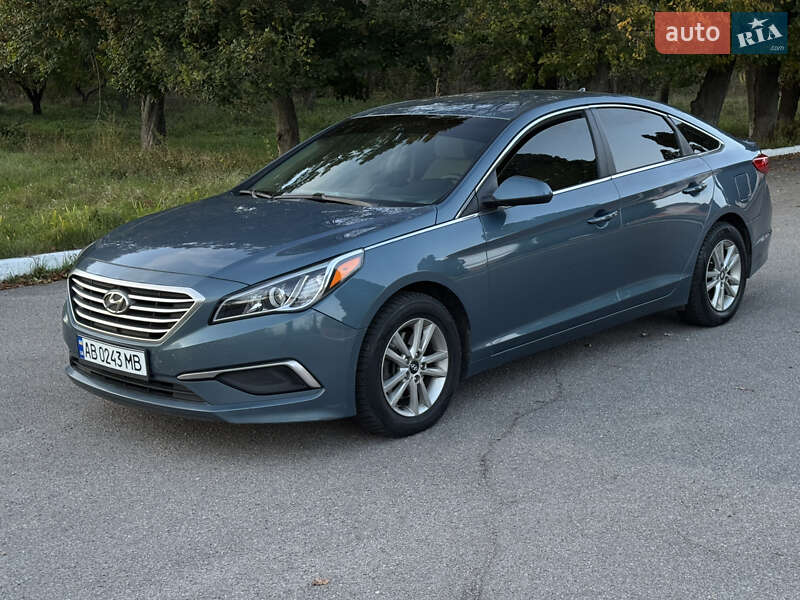 Седан Hyundai Sonata 2016 в Хмельнике