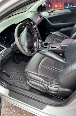 Седан Hyundai Sonata 2015 в 