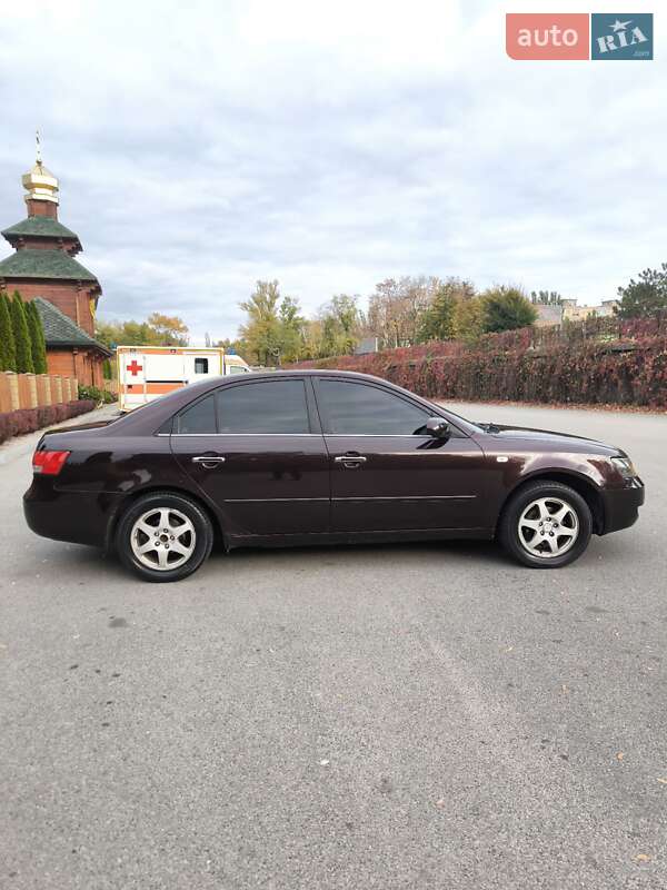 Седан Hyundai Sonata 2005 в Дніпрі фото 4 Седан Hyundai Sonata 2005 в Дніпрі