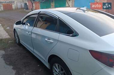 Седан Hyundai Sonata 2018 в 