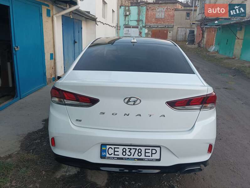 Седан Hyundai Sonata 2018 в Черновцах