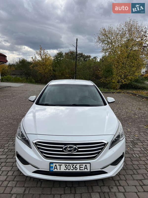 Седан Hyundai Sonata 2016 в Калуше