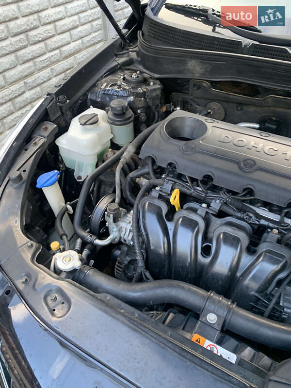 Седан Hyundai Sonata 2012 в Чернигове