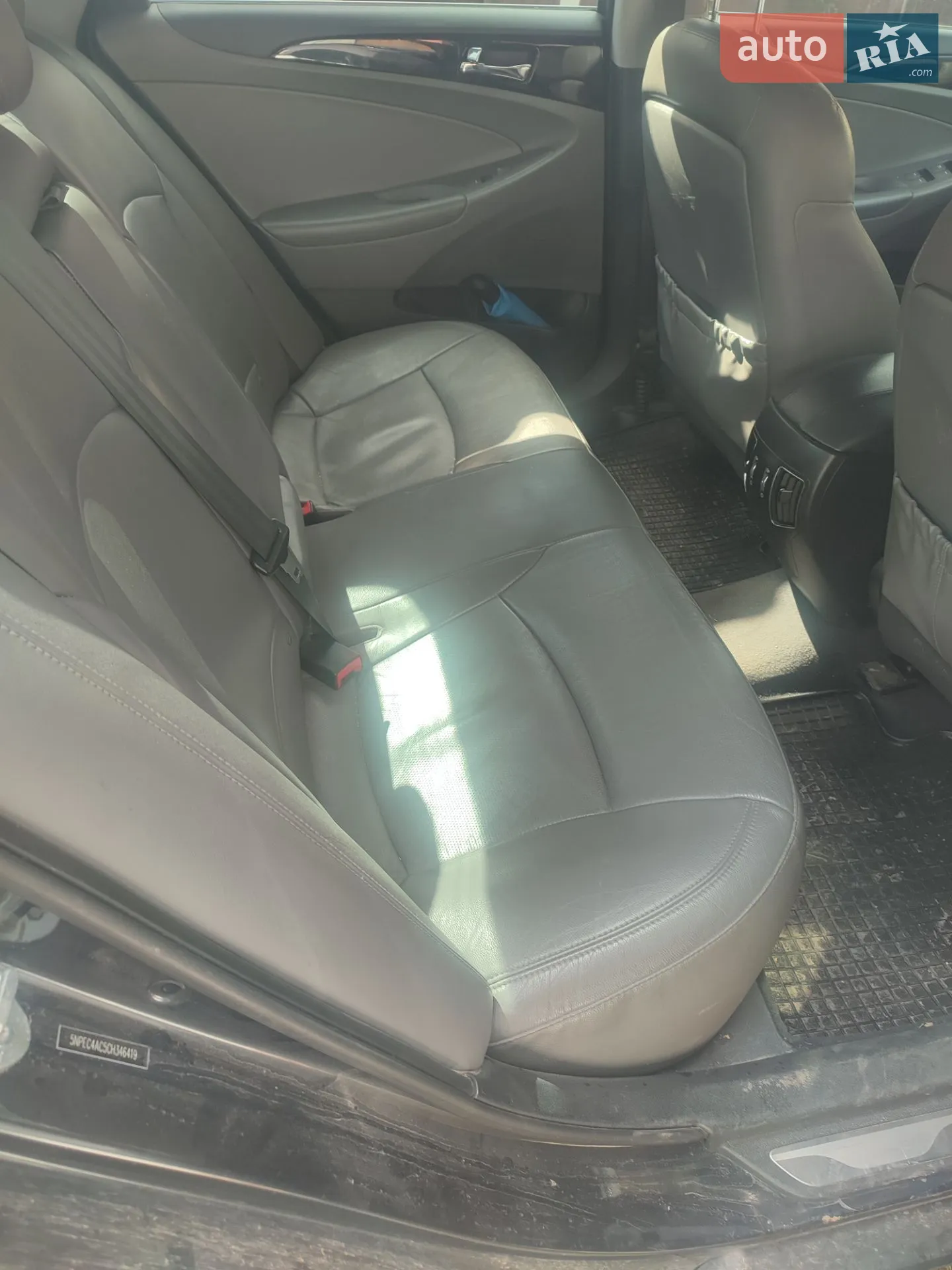 2011 Hyundai Sonata - мініатюра 2