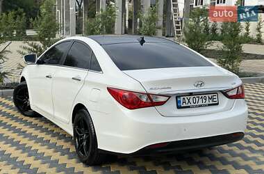 Седан Hyundai Sonata 2014 в 