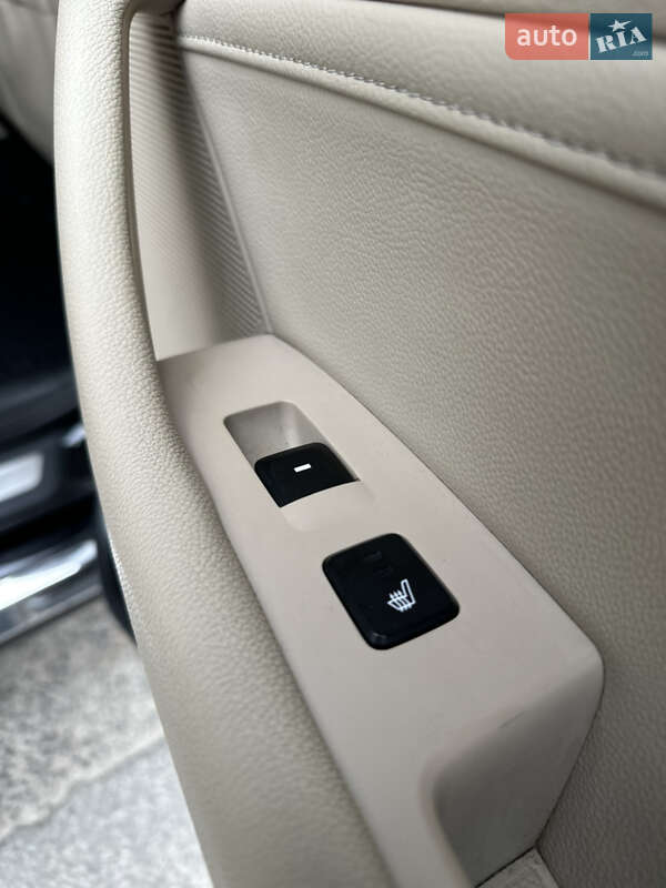 Седан Hyundai Sonata 2015 в Киеве