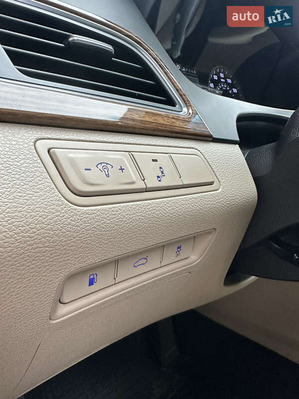 Седан Hyundai Sonata 2015 в Киеве